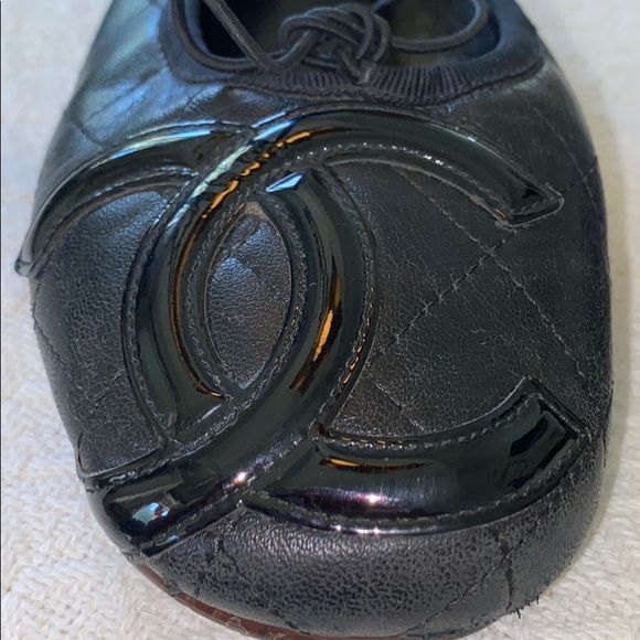 CHANEL Black Quilted Leather Cambon Ballet Flats - Picture 2 of 6